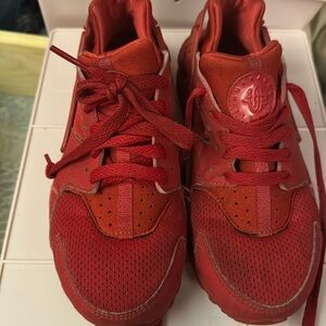 Kids red Nike Huarache